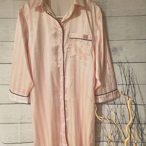 Size small womans pajamas nightgown